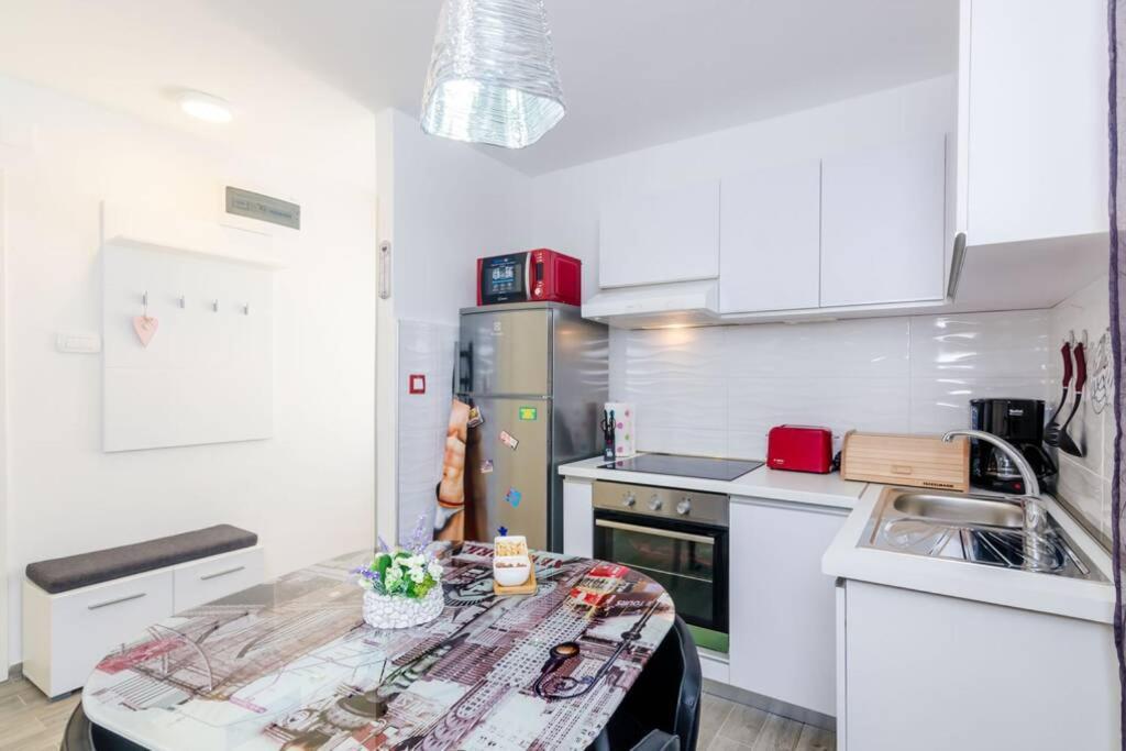 Apartman Sweet Sensation Apartment Дубровник Екстериор снимка